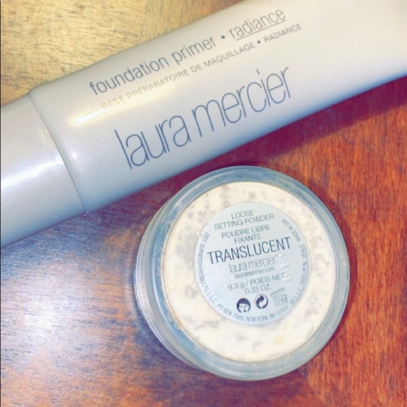 Laura Mercier foundation w setting powder